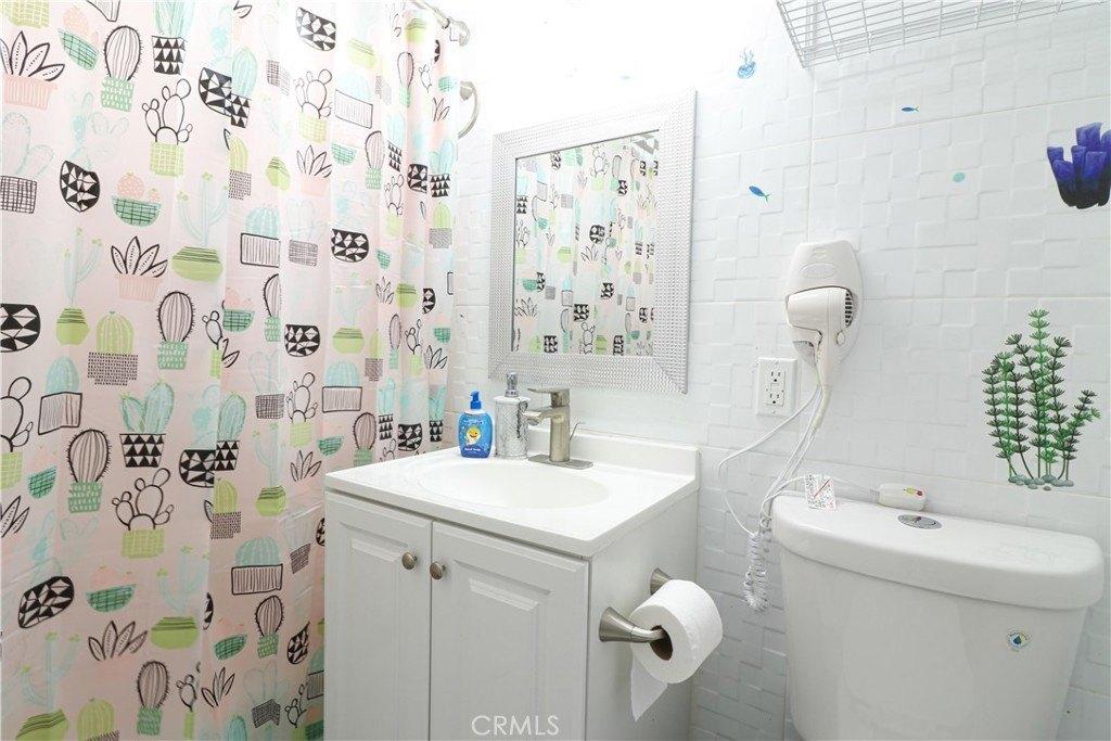 Sabre Ln, Westminster, CA 92683