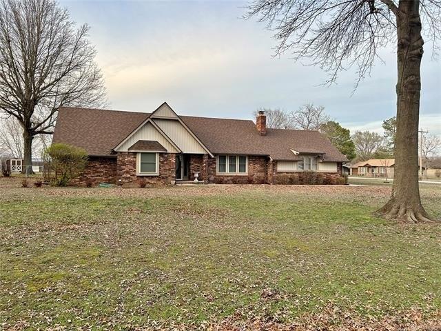 E Palm Tree Rd, Claremore, OK 74019