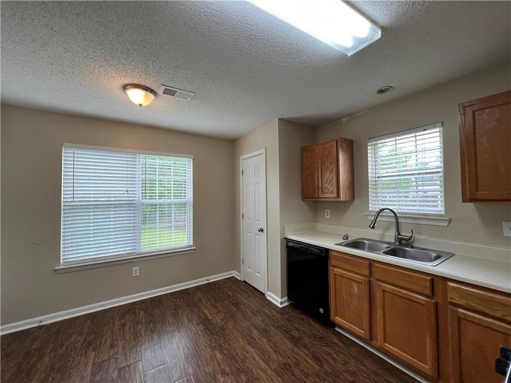 Farm St, Hiram, GA 30141