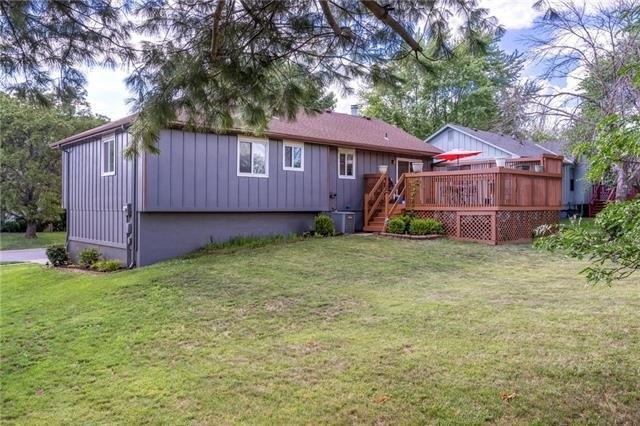 Saint Andrews Dr, Grandview, MO 64030