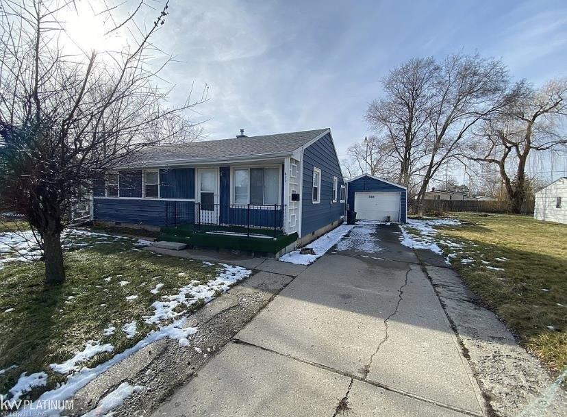 S 24th St, Saginaw, MI 48601