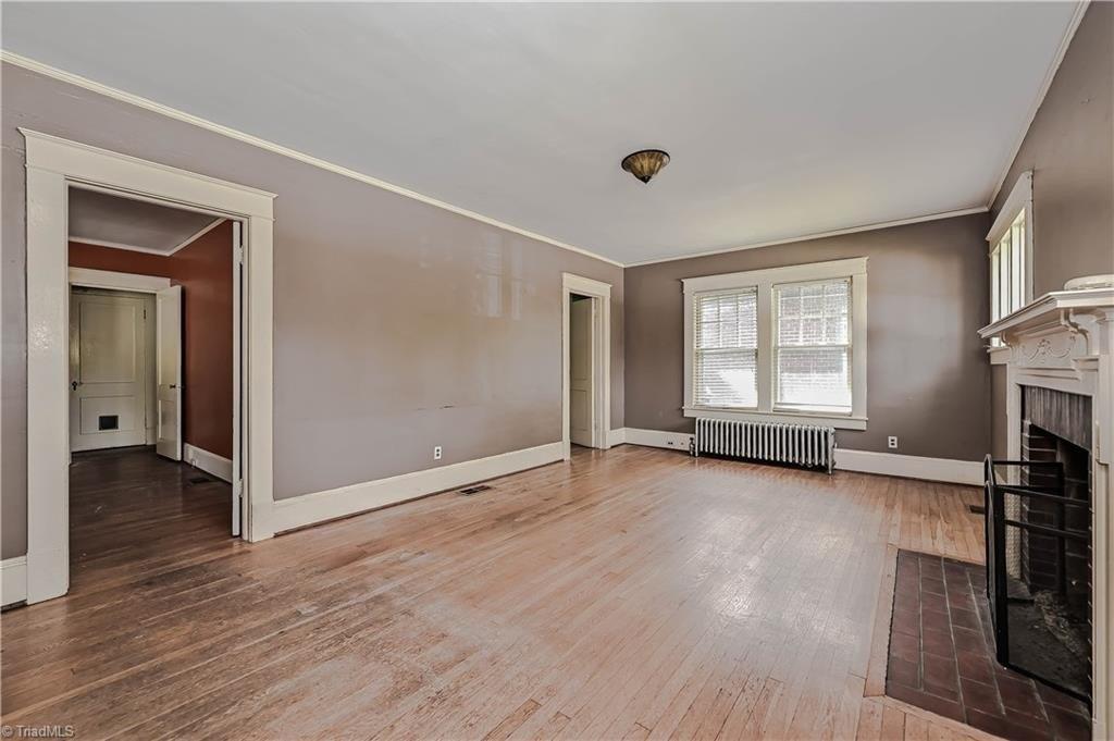 Walker Ave, Greensboro, NC 27403