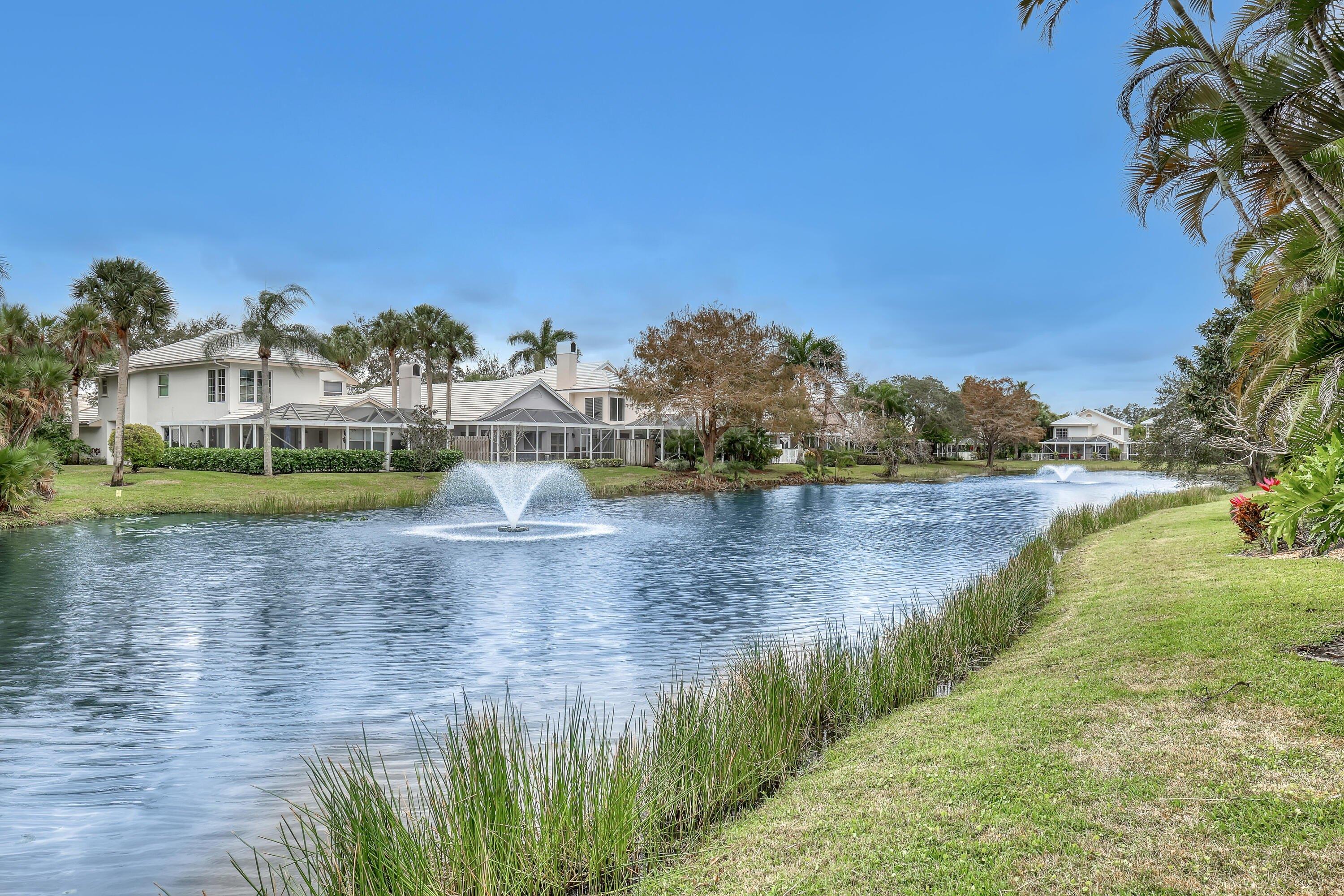 Canterbury Dr W, Palm Beach Gardens, FL 33418