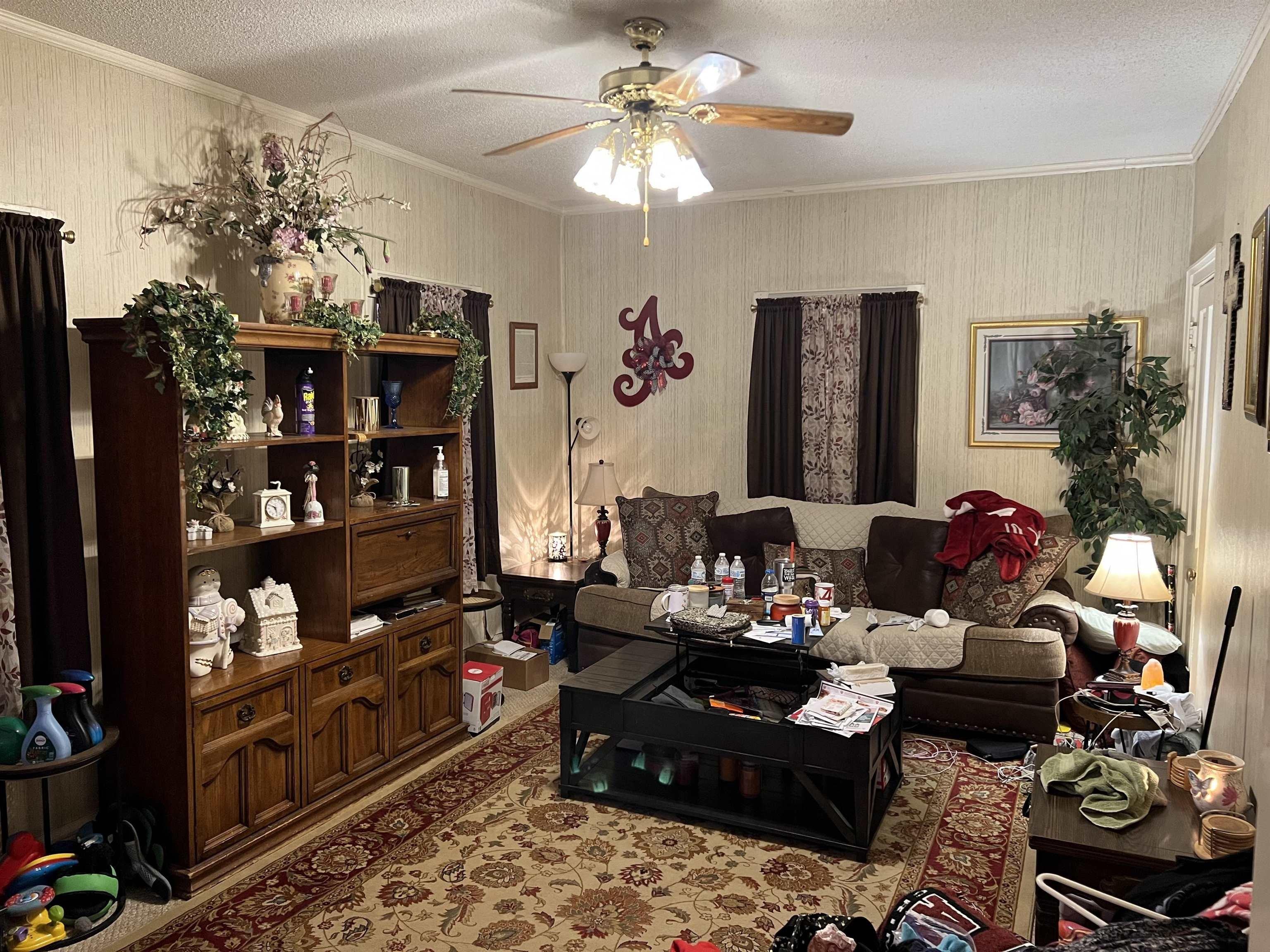 Sheffield Dr, Sheffield, AL 35660