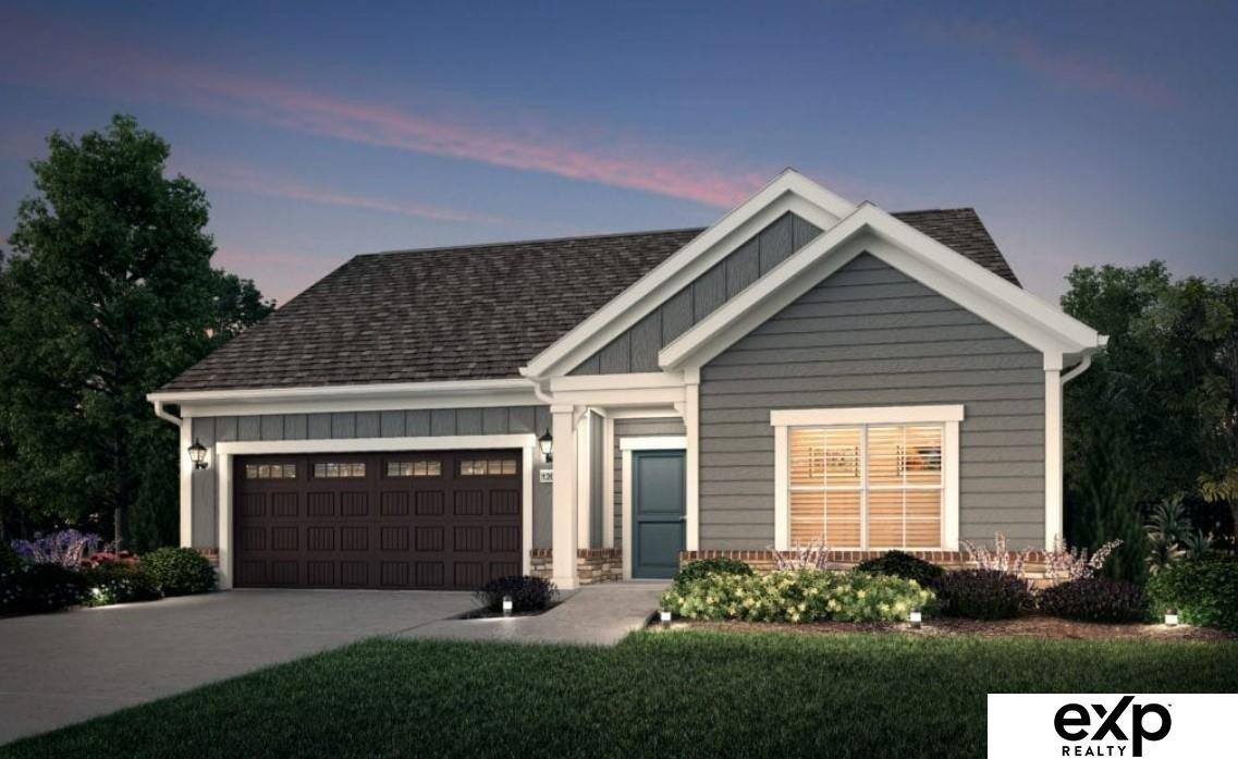 S 180th Avenue Cir, Omaha, NE 68136
