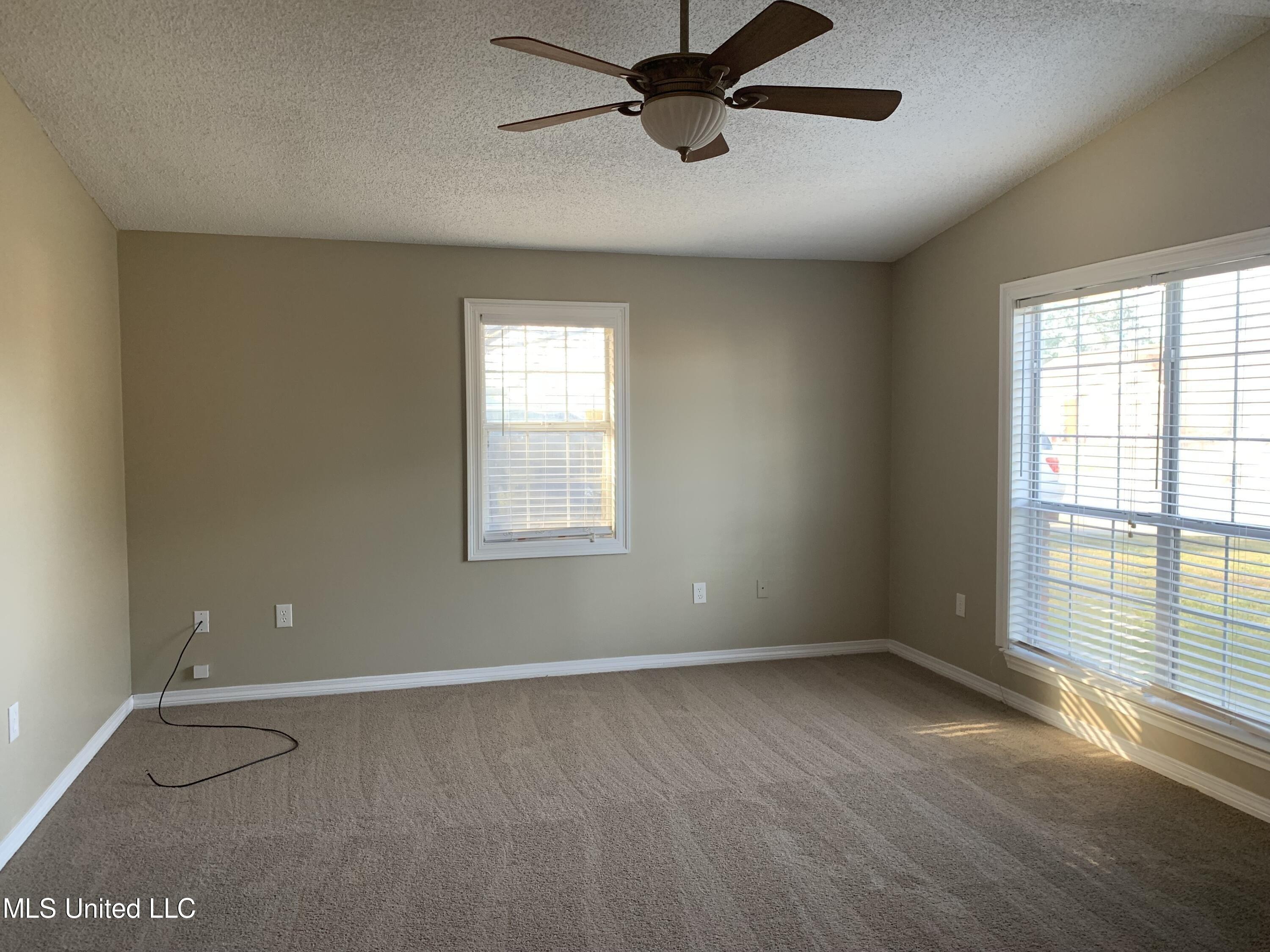 Plummer Cir, Gulfport, MS 39503