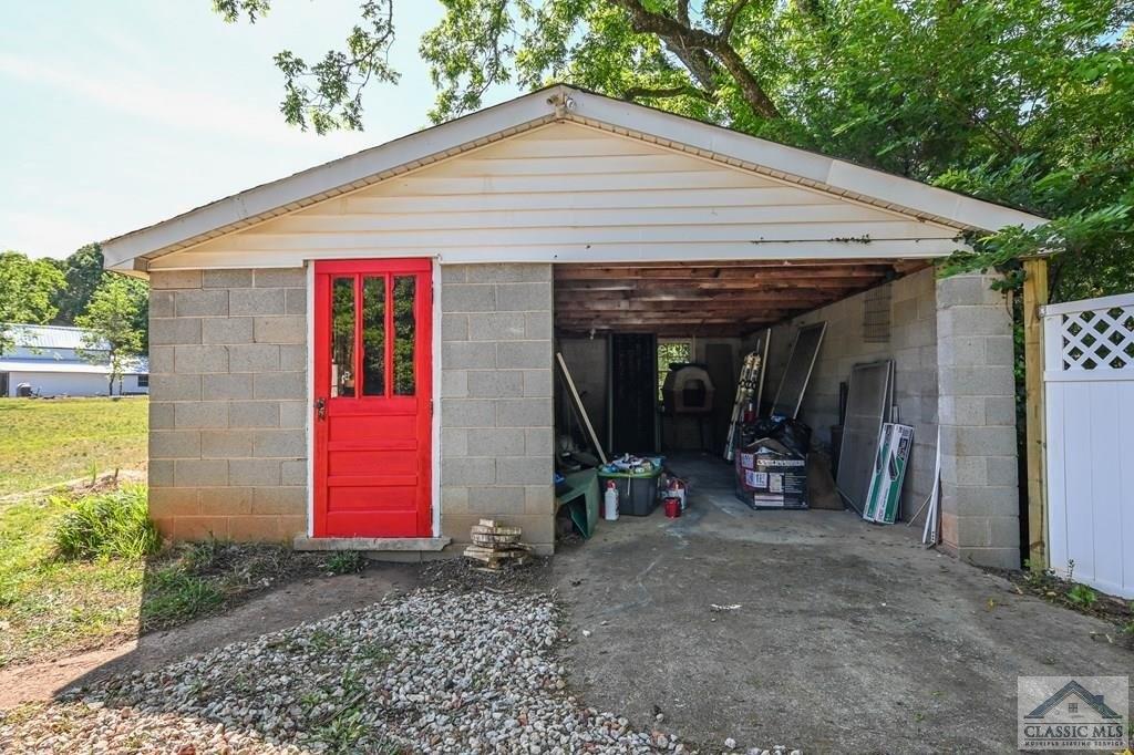 Whitehall Rd, Athens, GA 30605