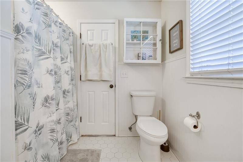 Bittercreek Way Sw, Lilburn, GA 30047