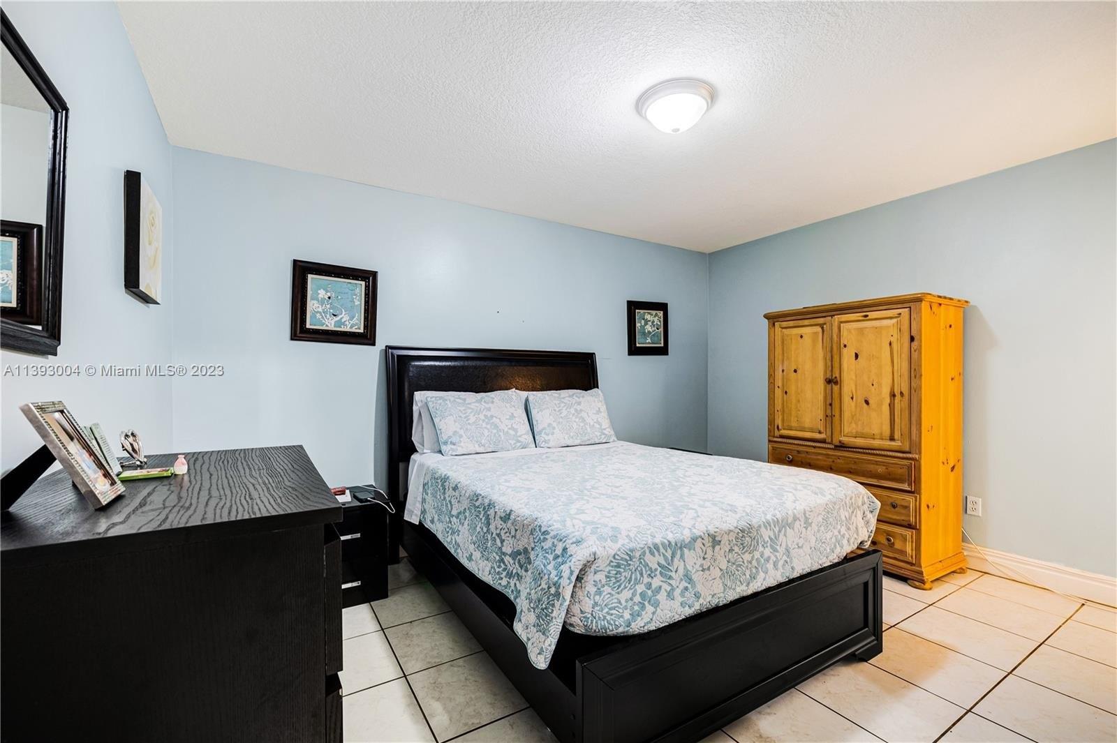 Sw 193rd St, Miami, FL 33177