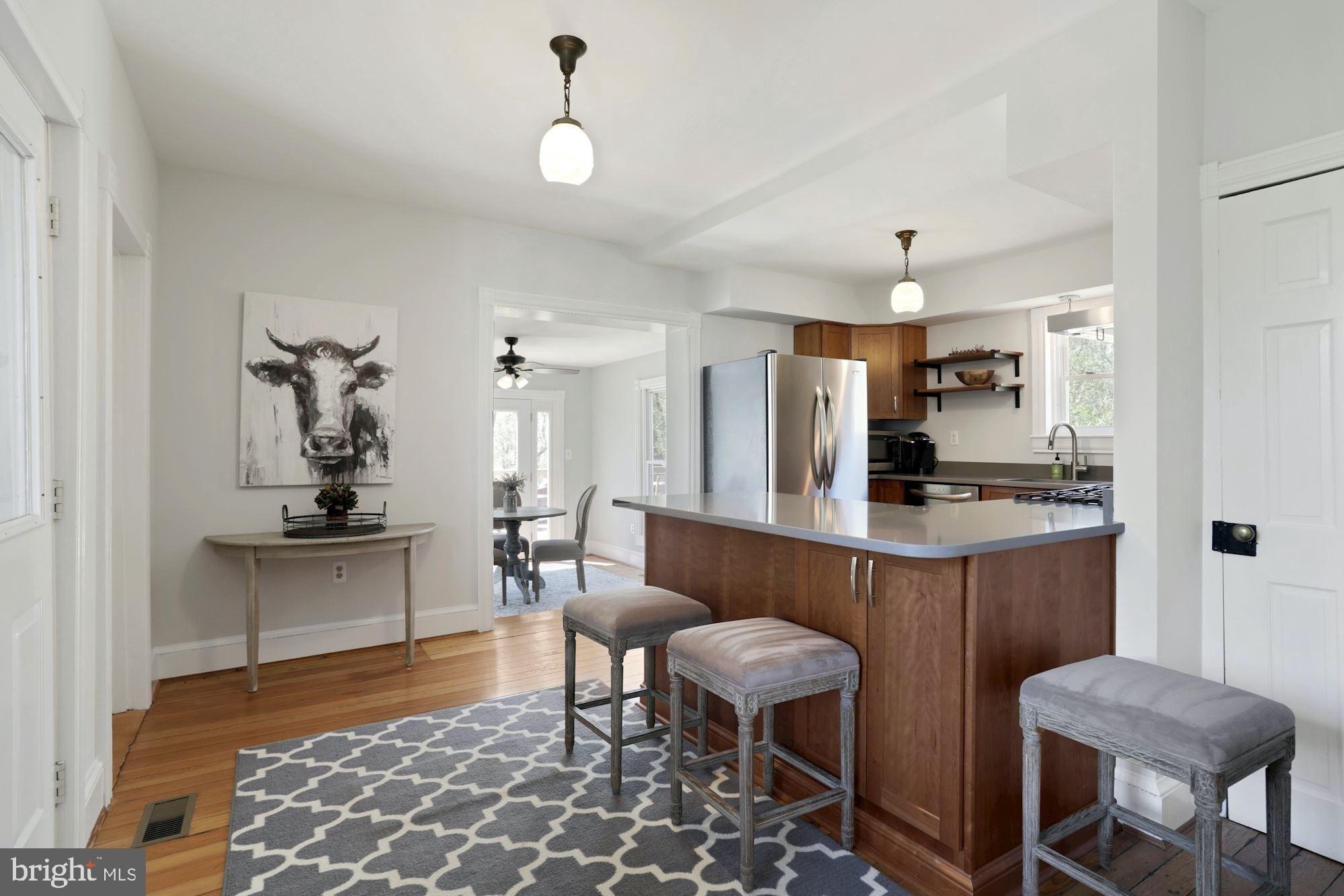 Hiddenhollow Ln, Leesburg, VA 20176