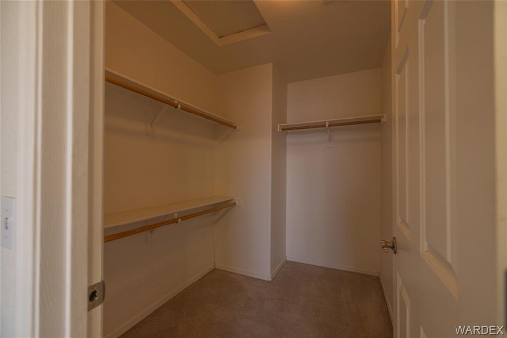 E Ames Ave, Kingman, AZ 86409