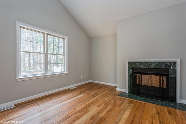 Chapin Ln, Buzzards Bay, MA 02532