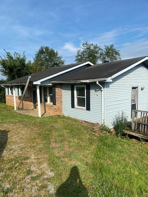 Cleveland Heights Rd, Cleveland, VA 24225