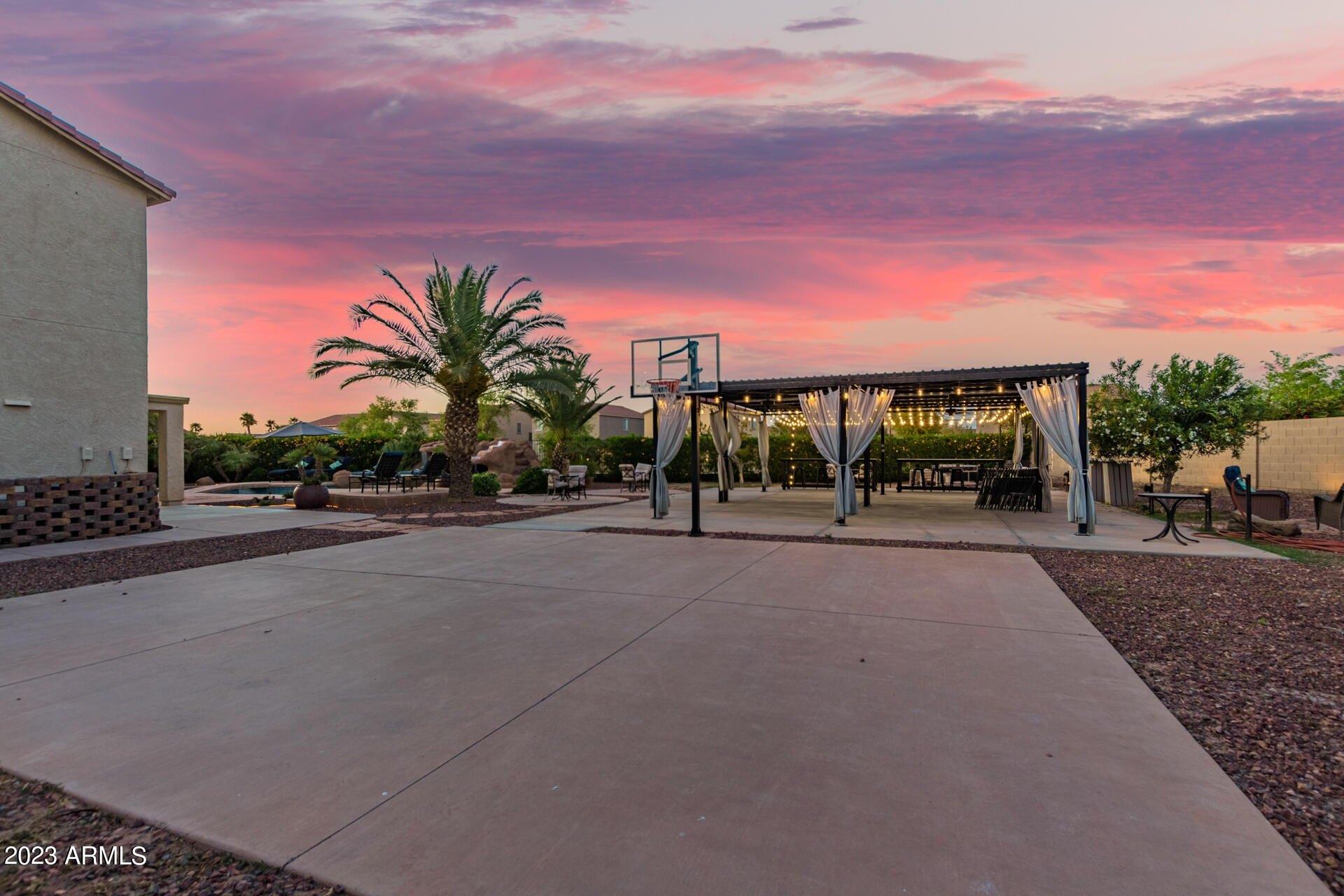 S 68th Dr, Laveen, AZ 85339