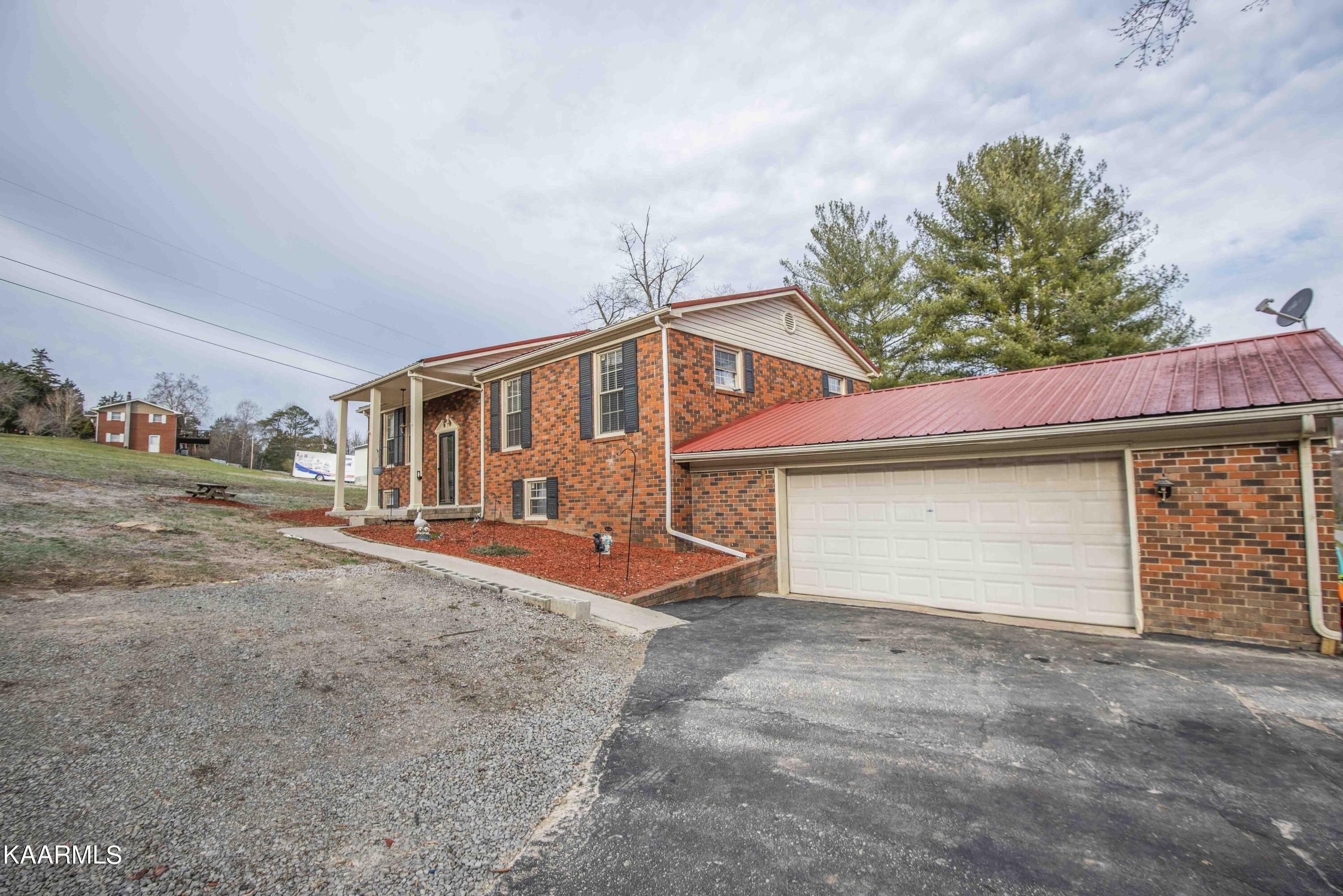Red Cedar Rd, La Follette, TN 37766