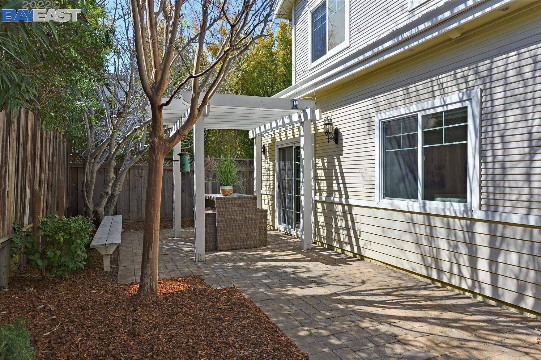 Crescent Ave, Sunnyvale, CA 94087