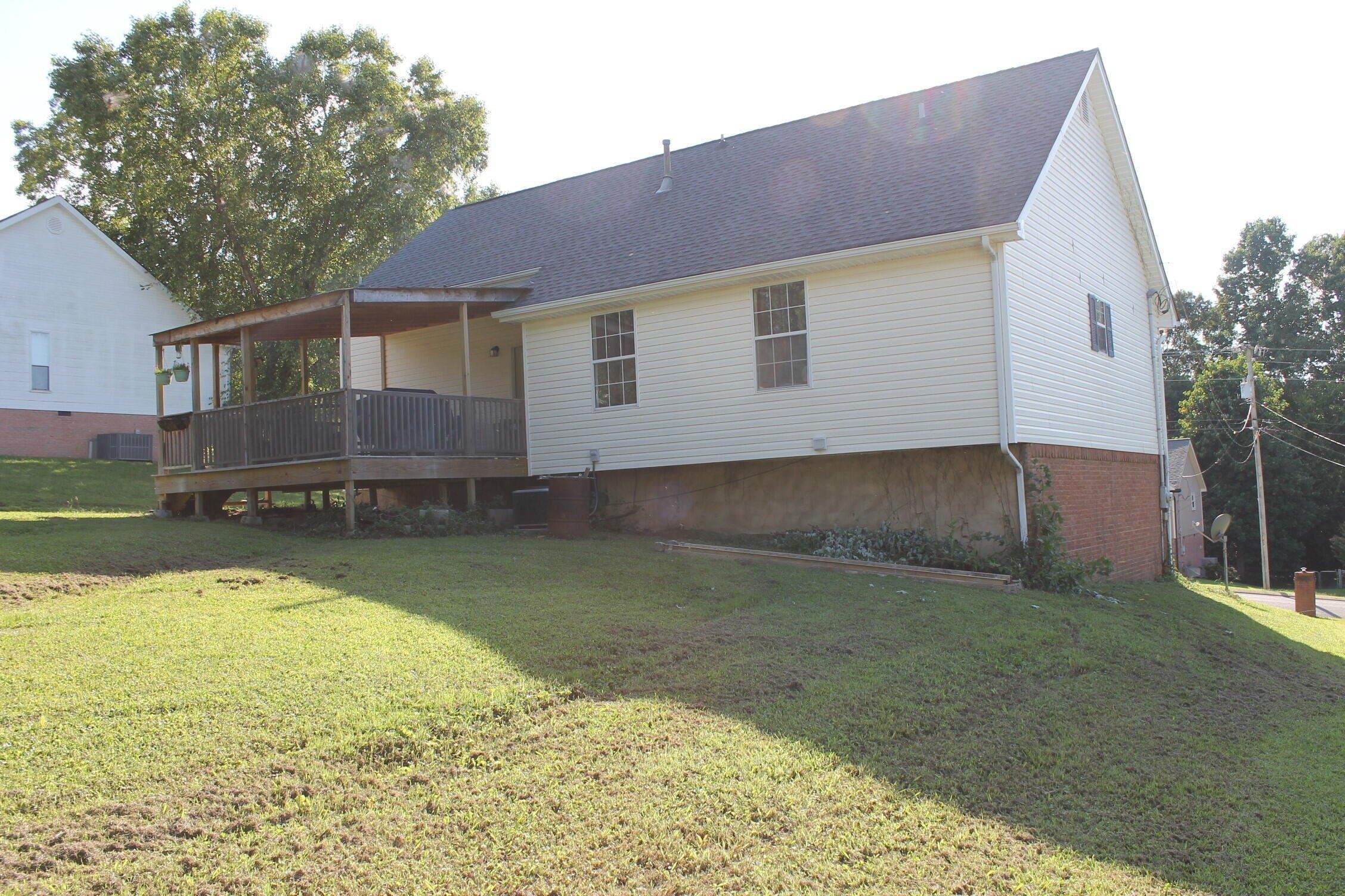 Debbie Ln, Ringgold, GA 30736