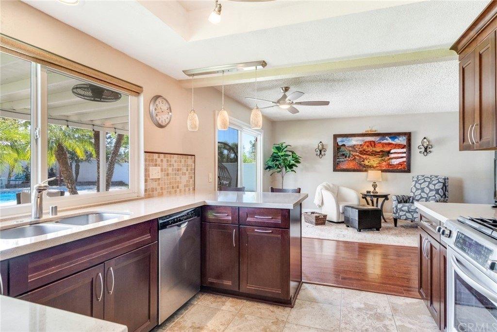 Topaz St, Rancho Cucamonga, CA 91701