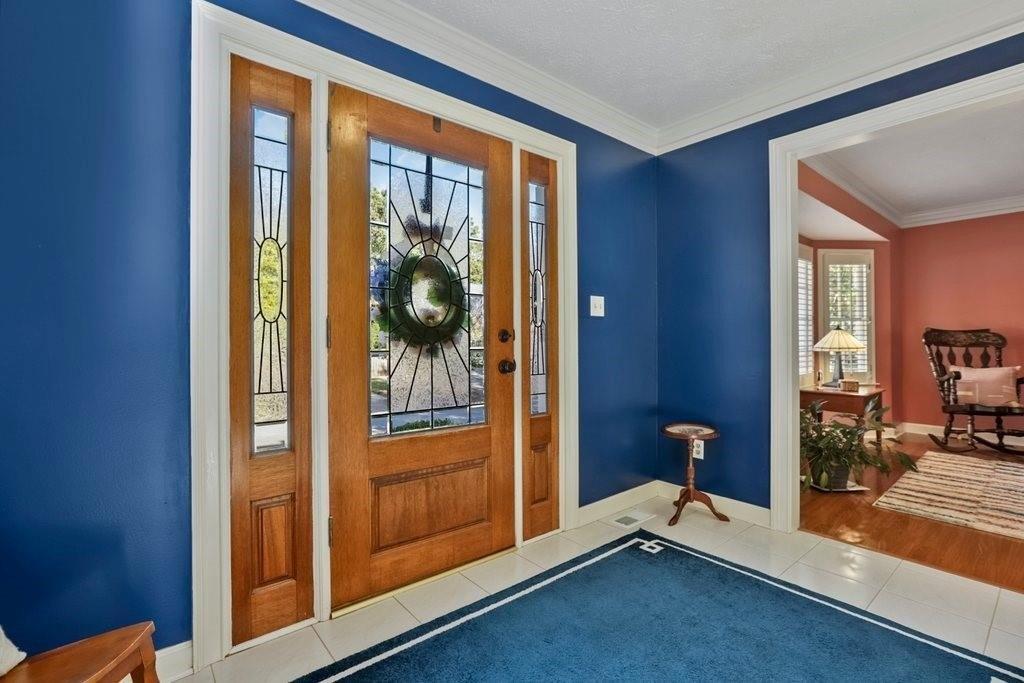 Rosa Dr, Lawrenceville, GA 30044