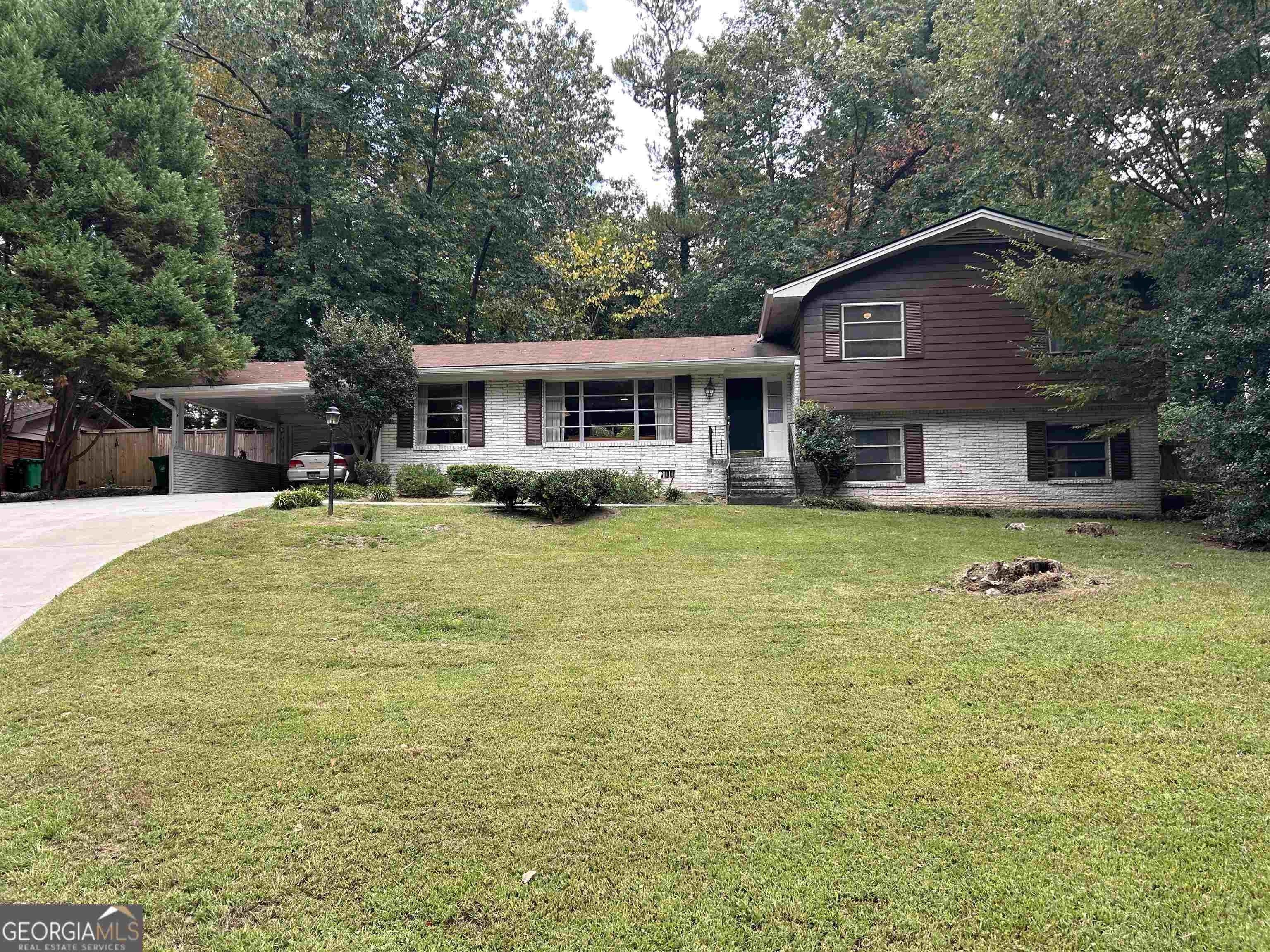 Embry Cir, Atlanta, GA 30341