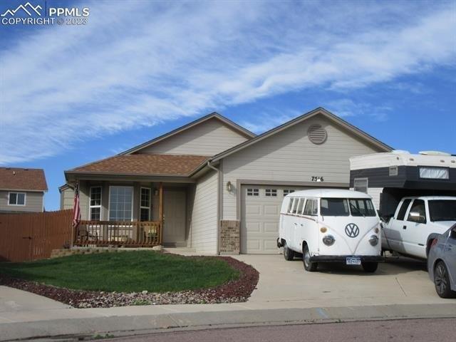 Silver Bow Dr, Colorado Springs, CO 80925