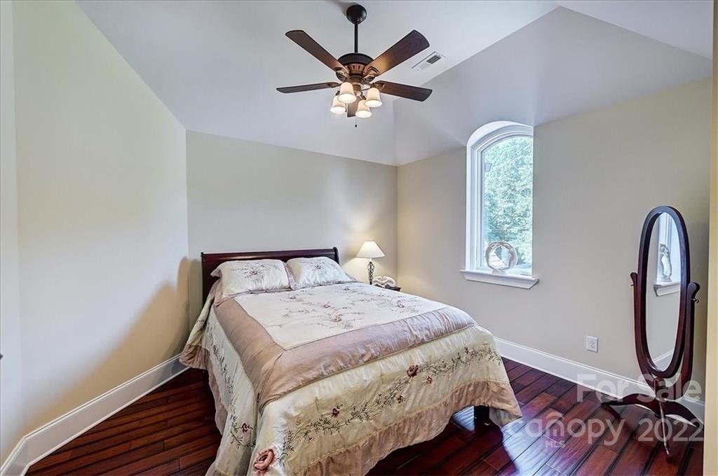 Washam Rd, Mooresville, NC 28117