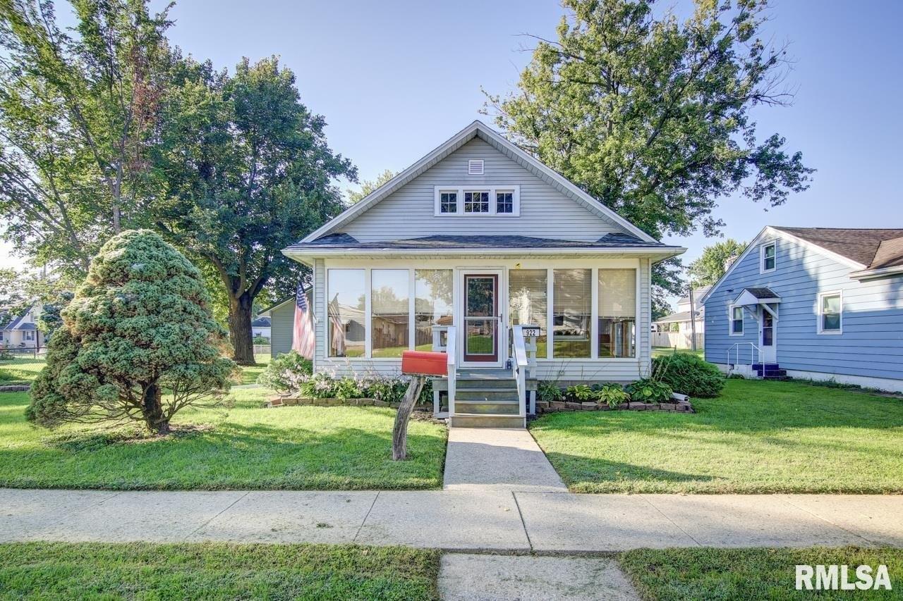 9th Ave, Fulton, IL 61252