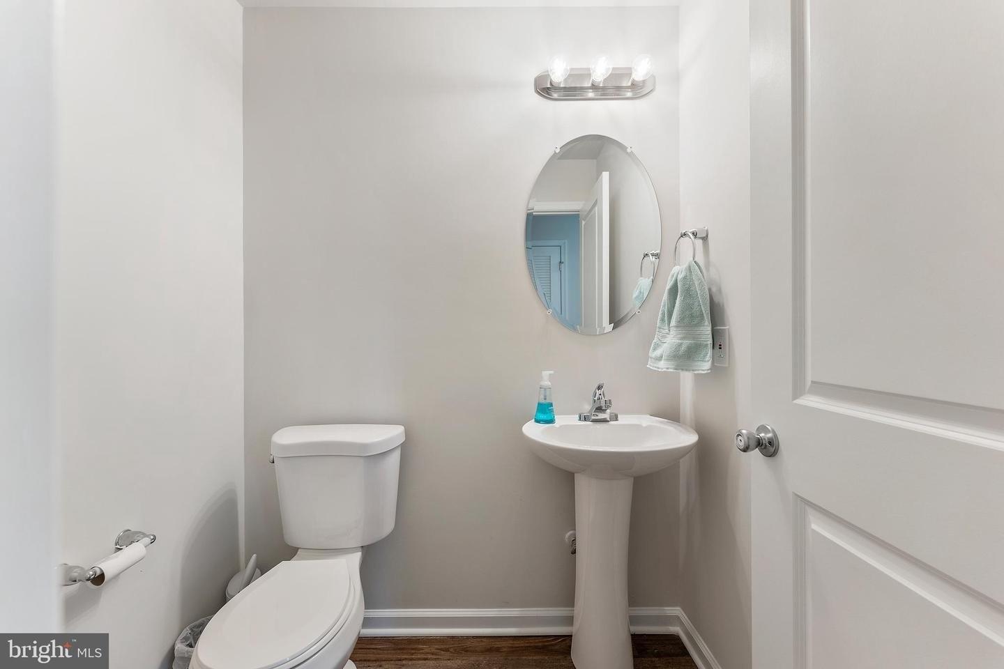 Kenyon Ave, Millville, NJ 08332