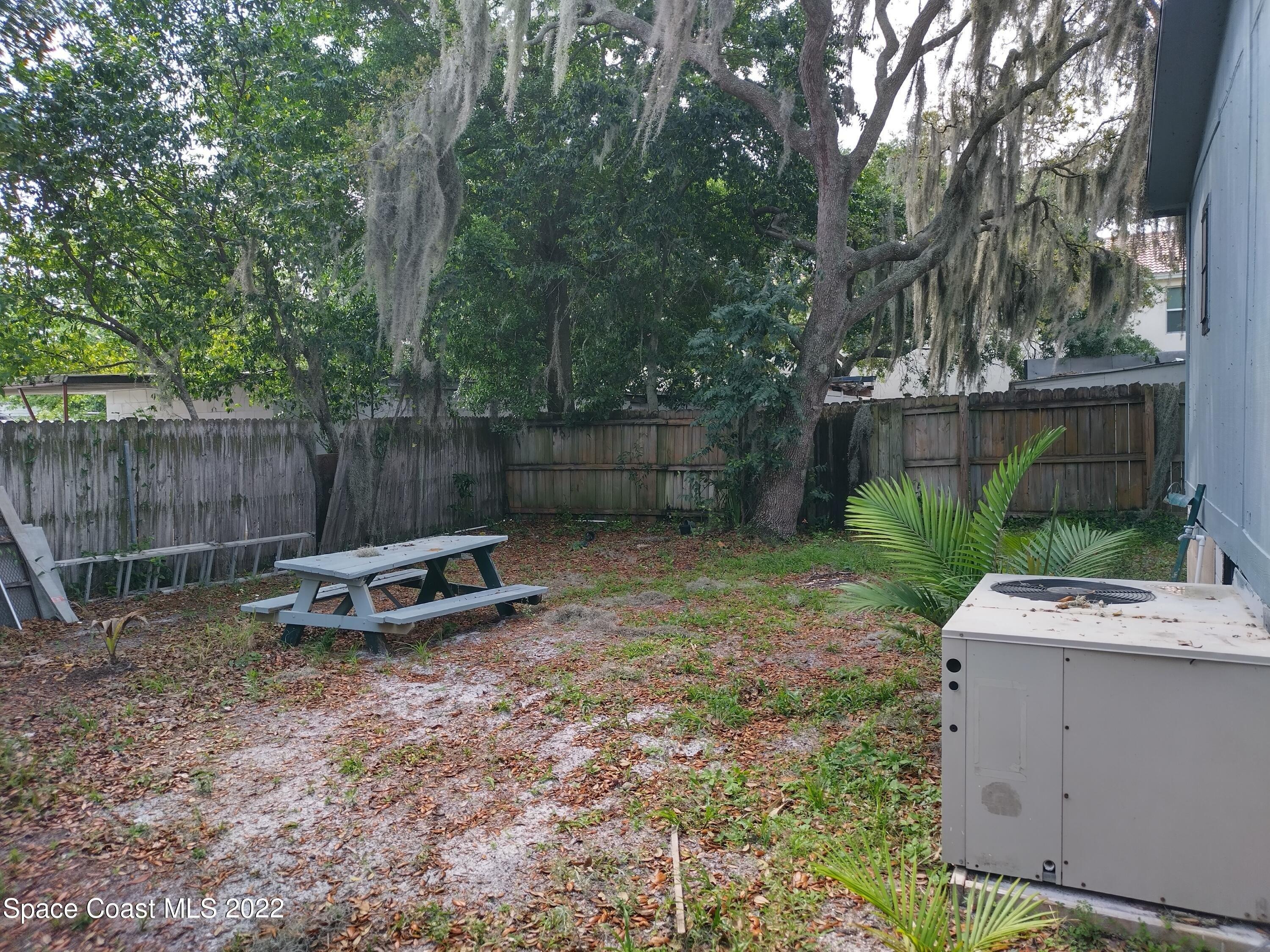 Seneca Dr, Melbourne, FL 32935