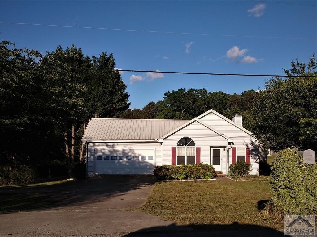 Hammond Rd, Statham, GA 30666