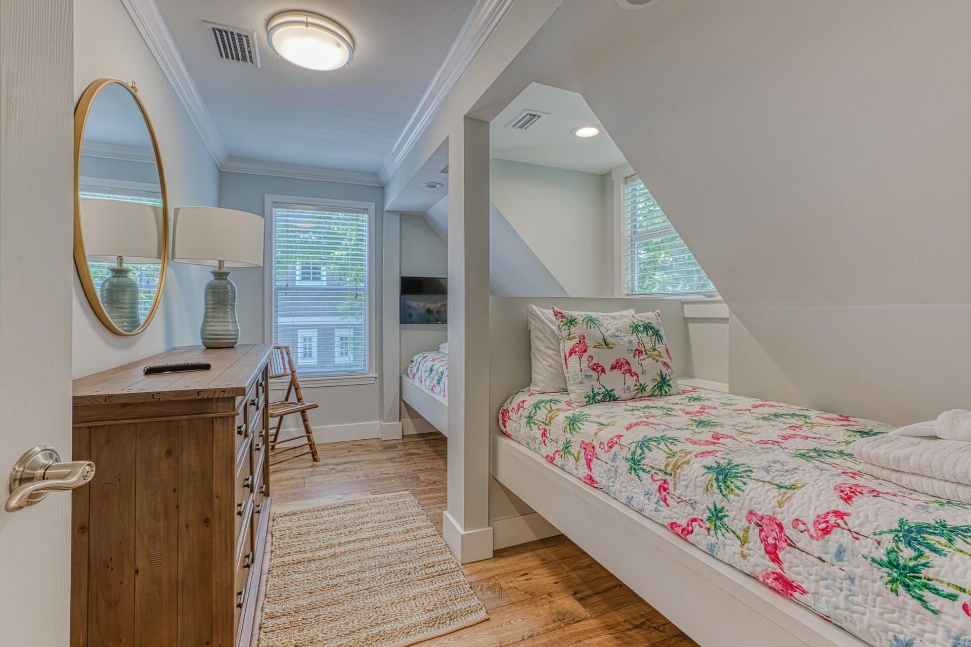 Hickory St, Santa Rosa Beach, FL 32459