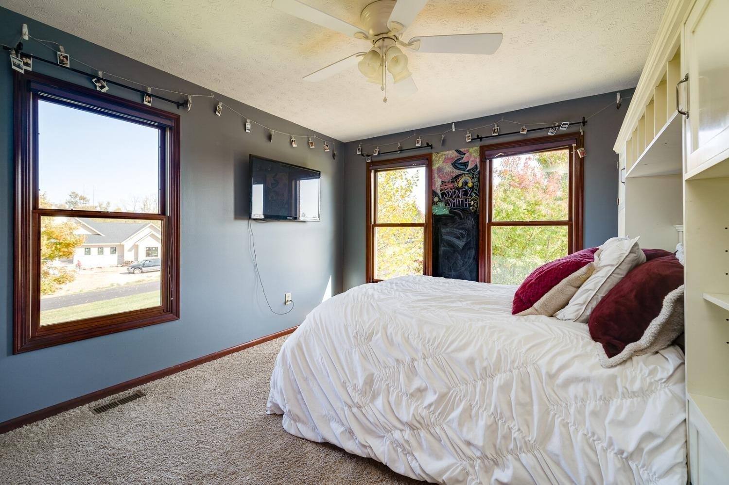 Ash Meadow Ct, Xenia, OH 45385