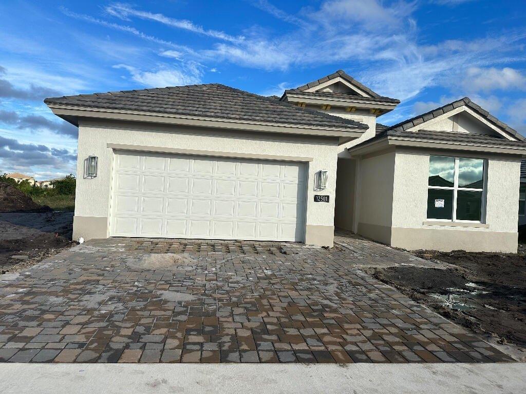 Sw Sunrise Lake Ter, Port Saint Lucie, FL 34987