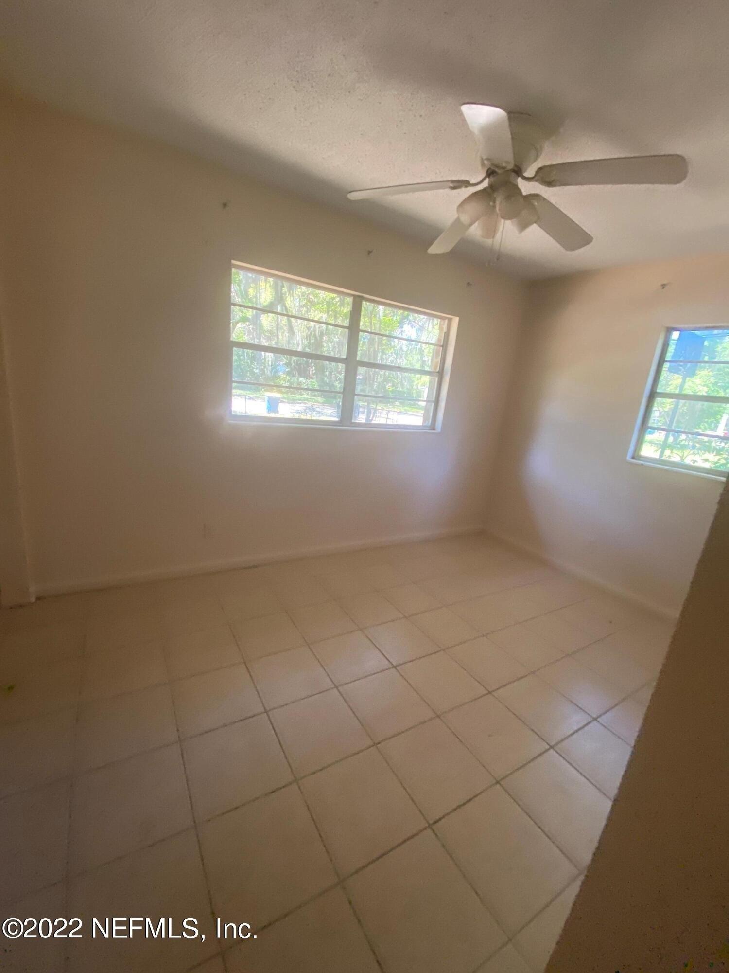 Montreal St, Jacksonville, FL 32233