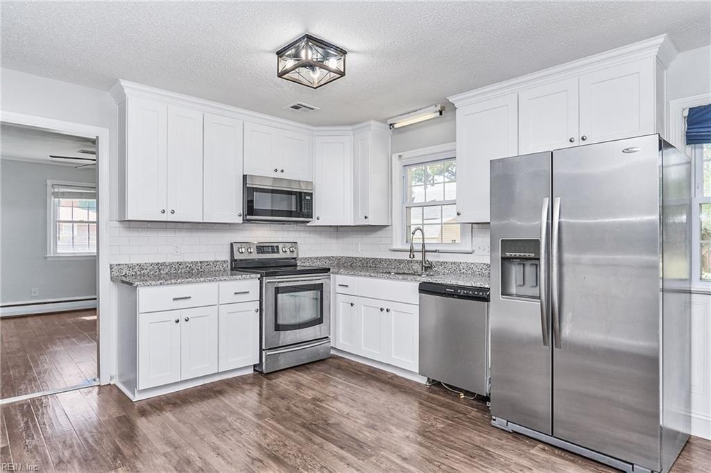 Kalmar Dr, Chesapeake, VA 23320