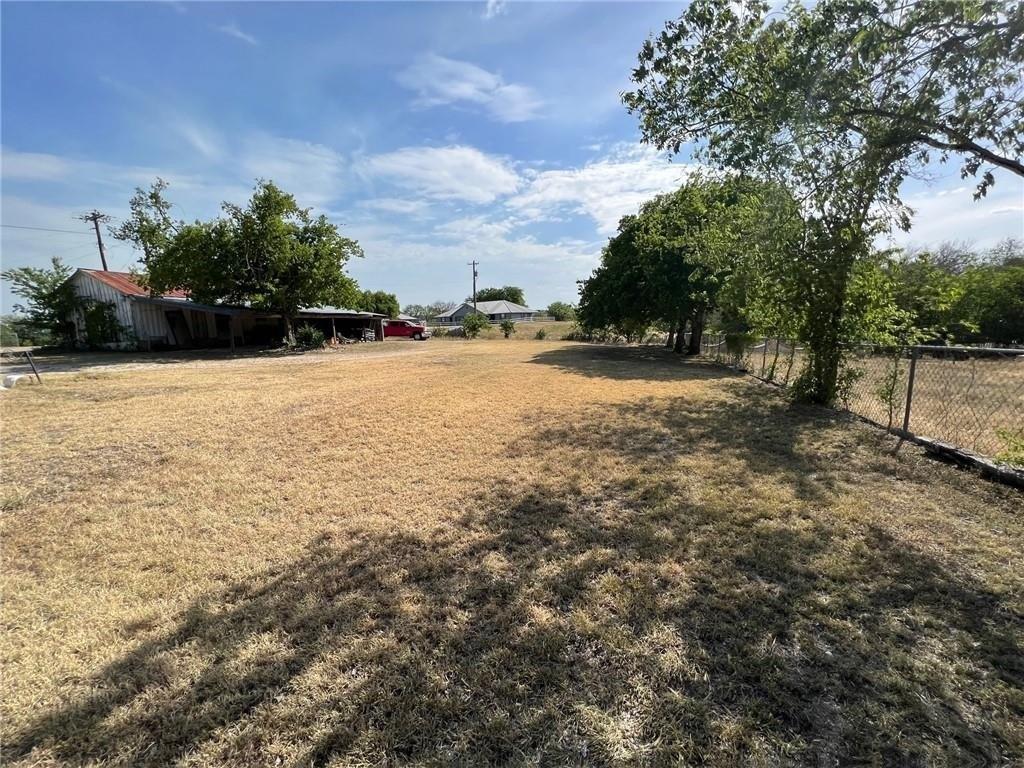 W H St, Meridian, TX 76665