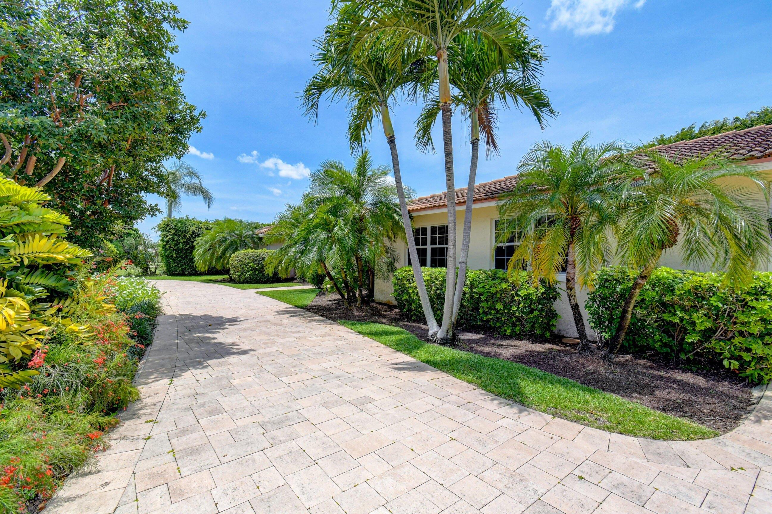 S Lake Dr, Boynton Beach, FL 33435