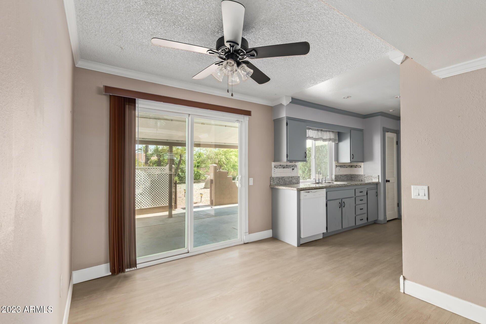 W Greenway Rd, Sun City, AZ 85351