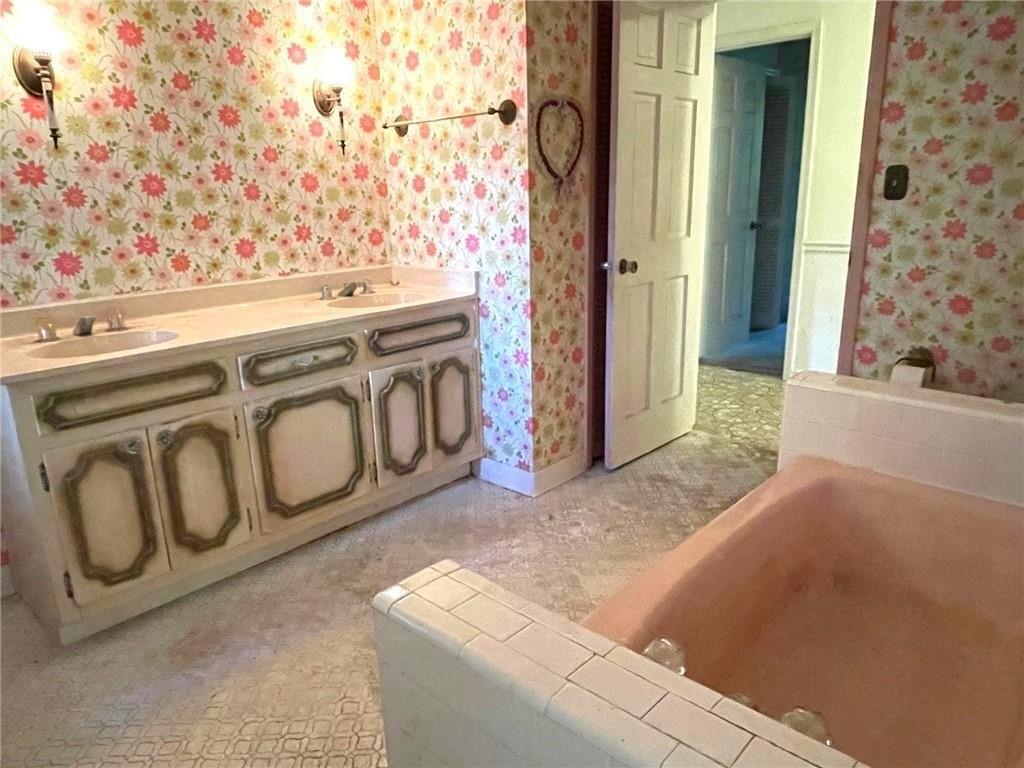 Shady Ln Sw, Mableton, GA 30126