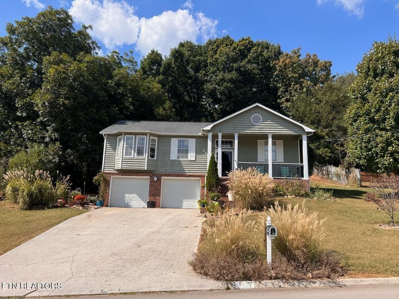 Raj Rd, Knoxville, TN 37921