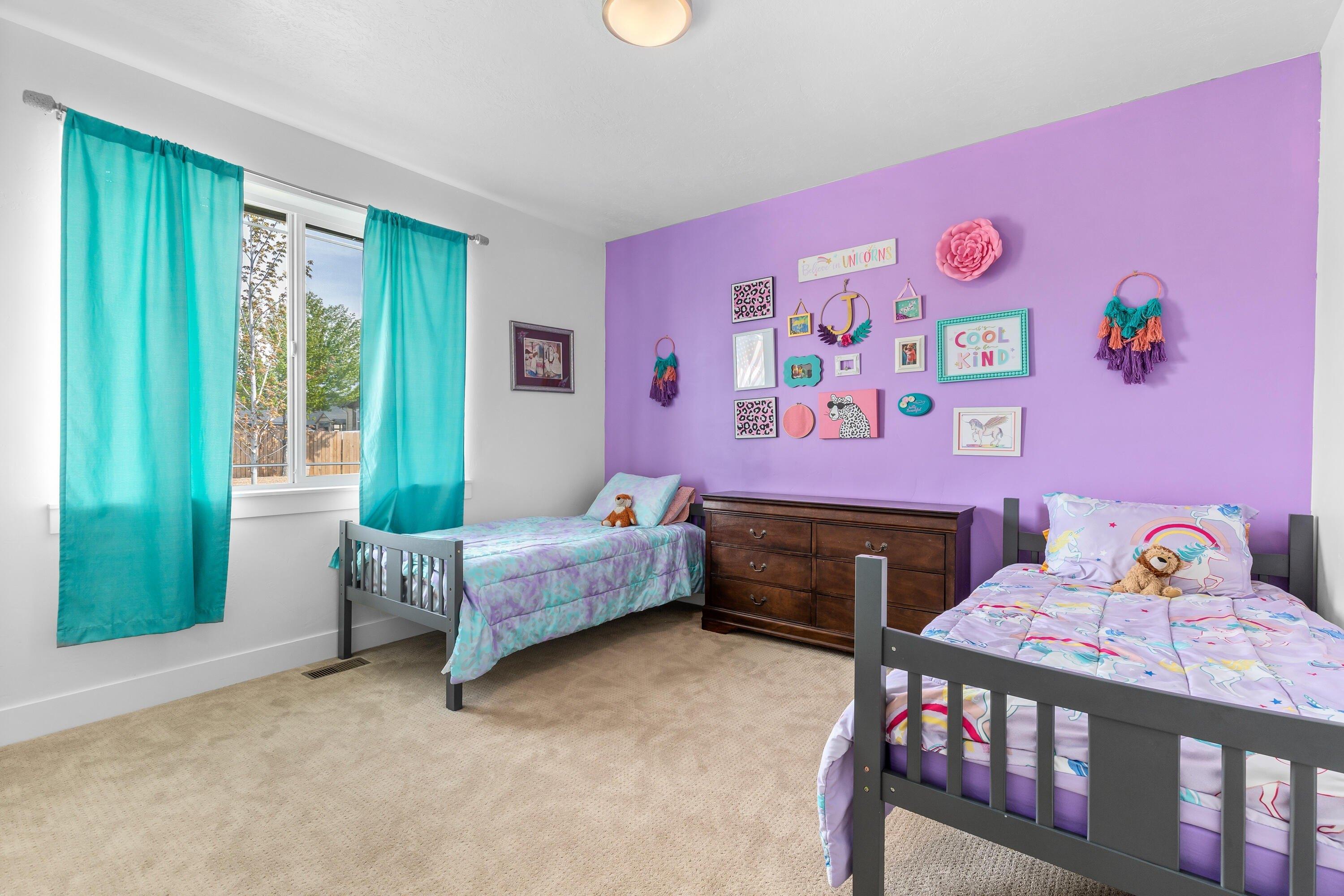 Ne Arapahoe Ct, Redmond, OR 97756