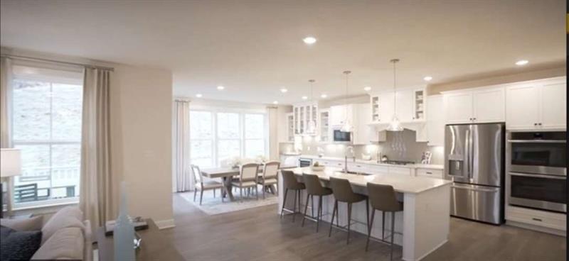 Crest Ln, Mars, PA 16046