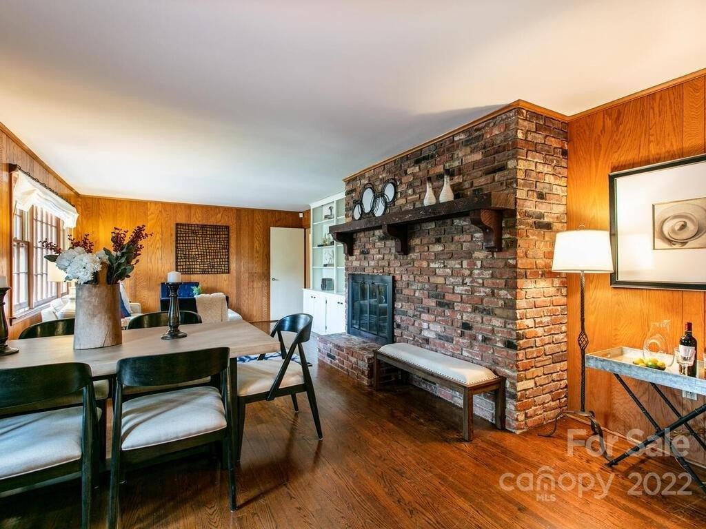 Vanderbilt Rd, Asheville, NC 28803