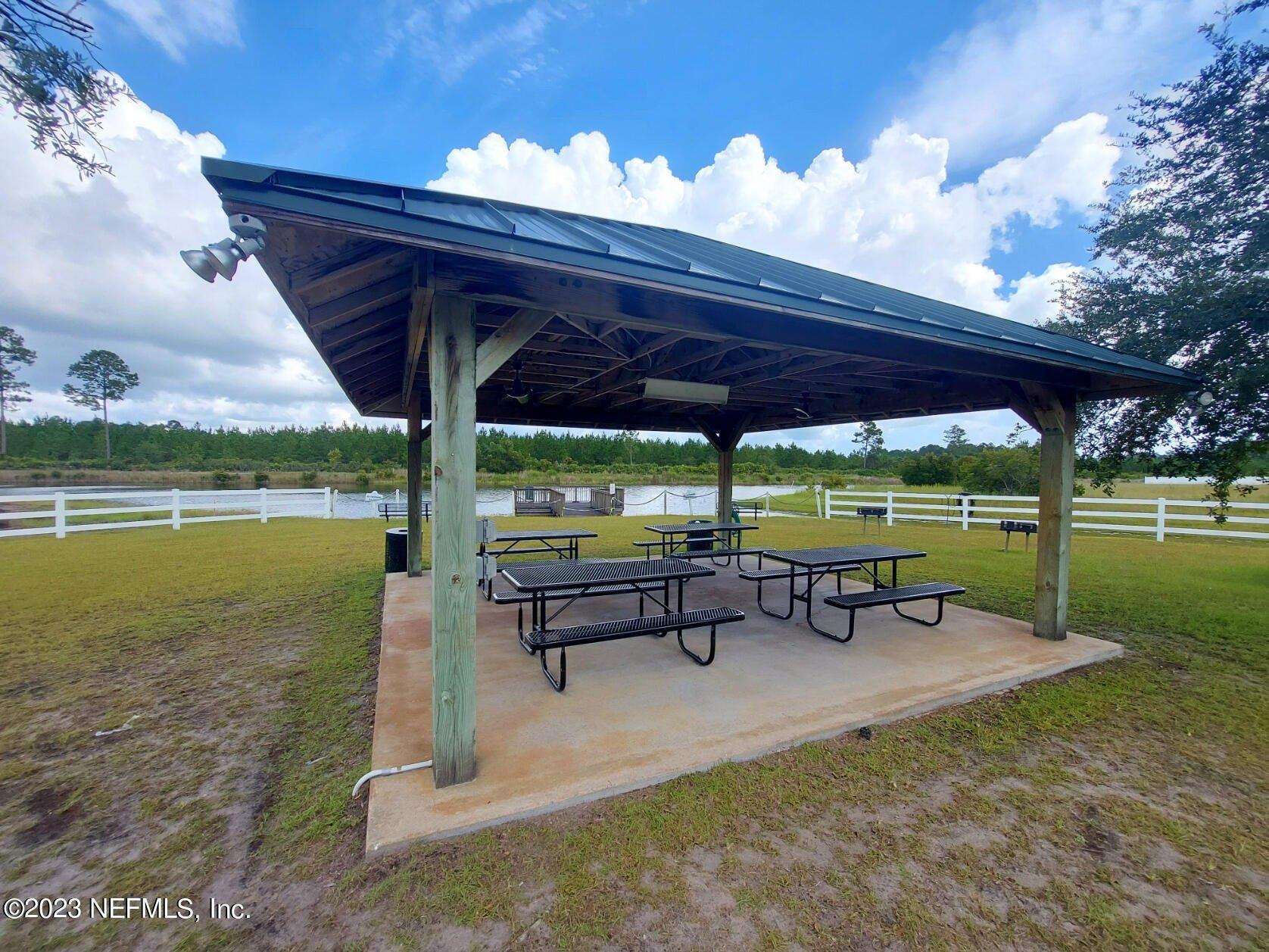 Fair Hill Ct, Jacksonville, FL 32219