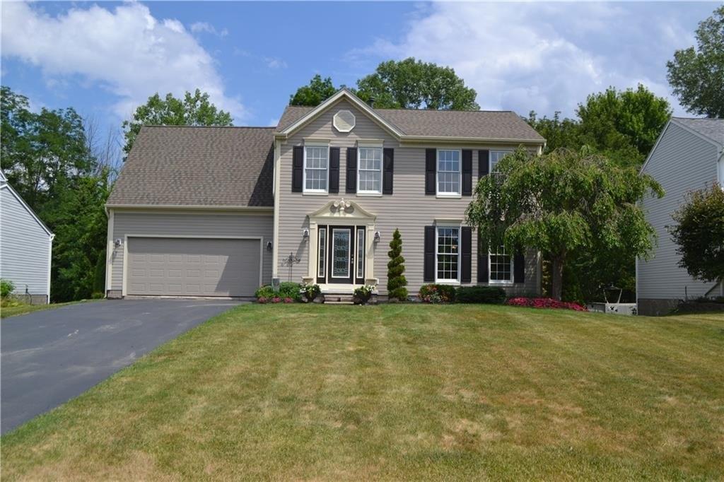 Heather Brook Ln, Macedon, NY 14502