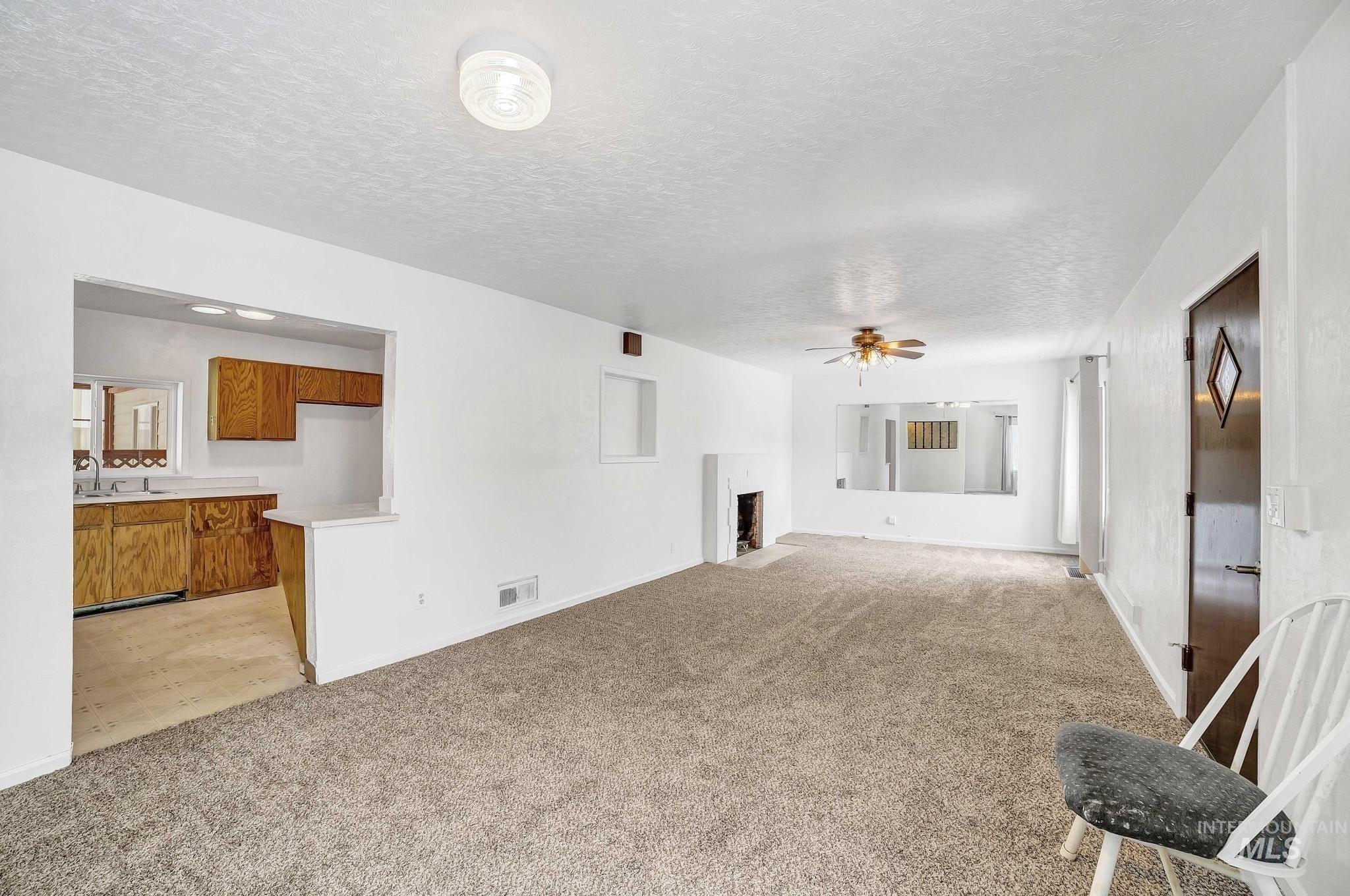 Monroe St, Twin Falls, ID 83301