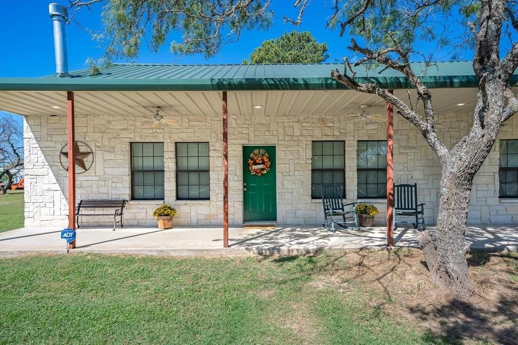 Estate Ln, Terrell, TX 75161