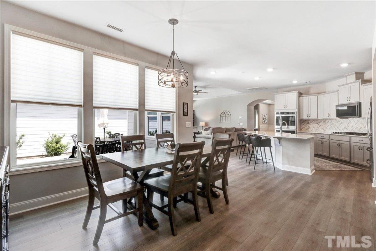 Bramble Ln, Clayton, NC 27527
