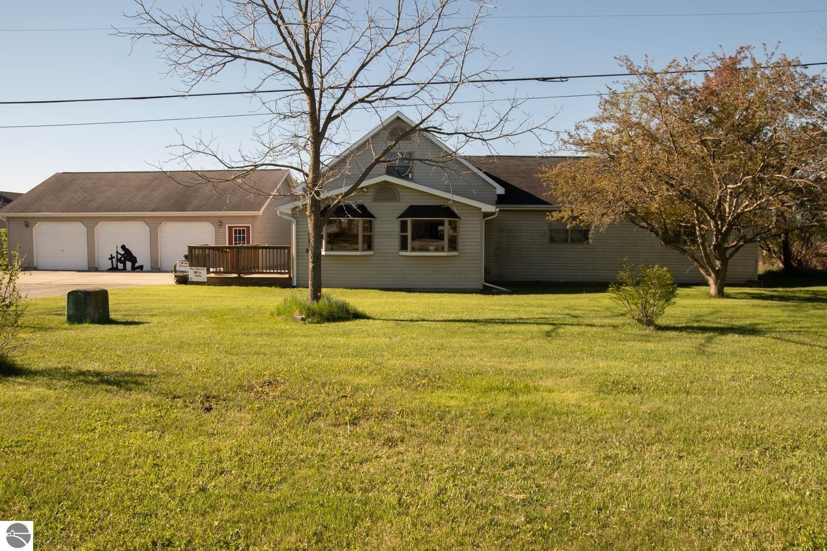 W M 55, Tawas City, MI 48763