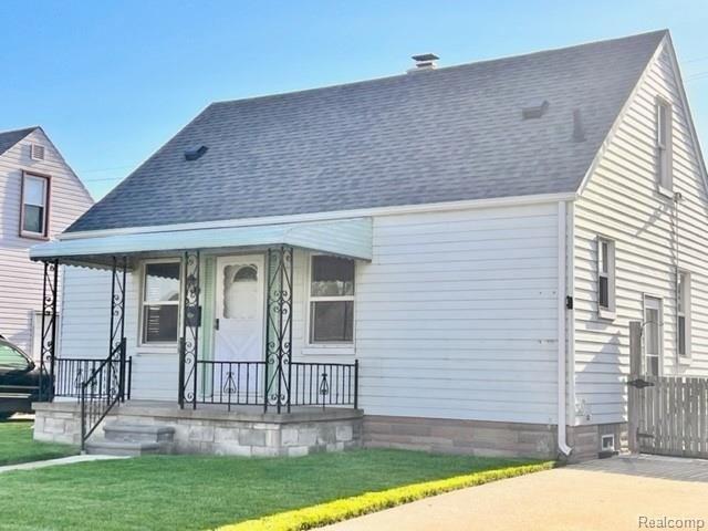 23rd St, Wyandotte, MI 48192